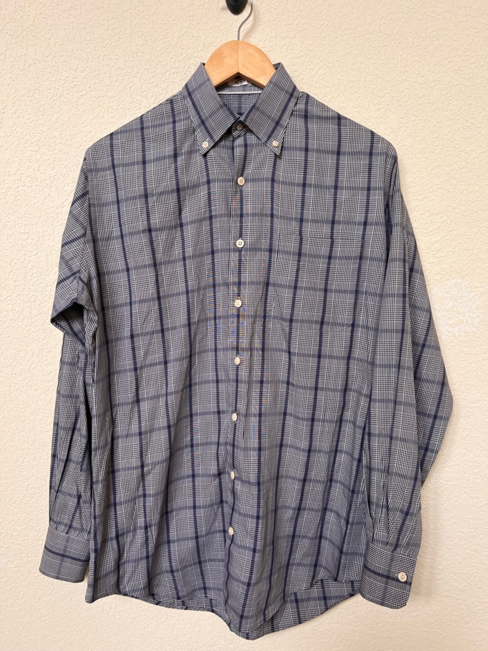 Peter Millar Button Down Shirt - Size Medium